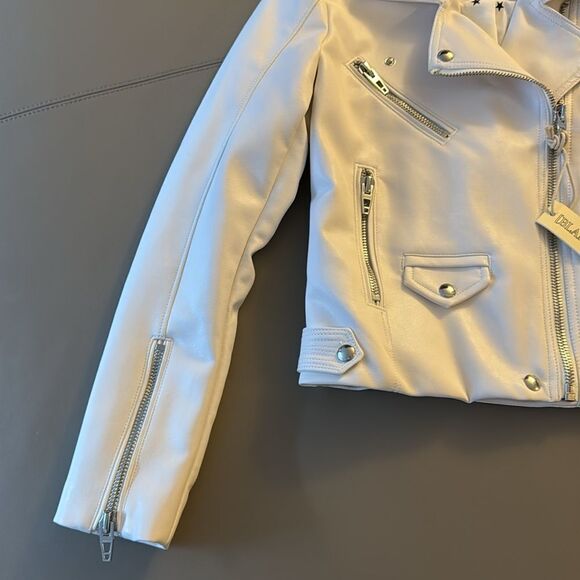 NWT BlankNY Pure Motivation Faux Leather Moto White Jacket. Size XS(2). - Picture 6 of 13